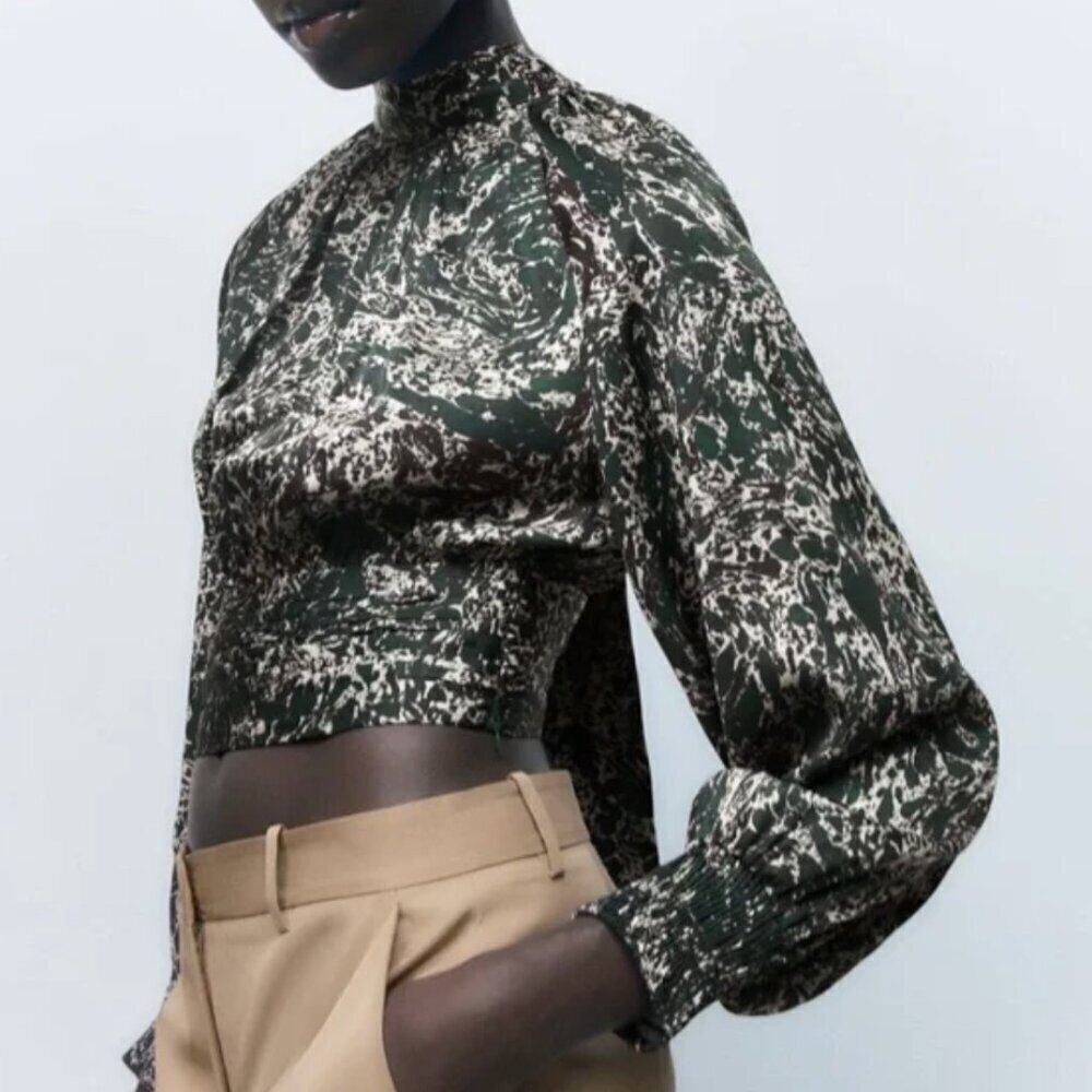 Zara Green and White Patterned Top